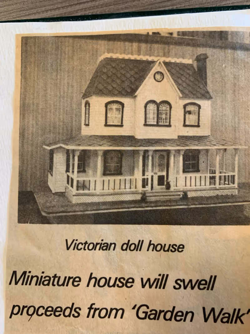 1980s House and Garden Walk